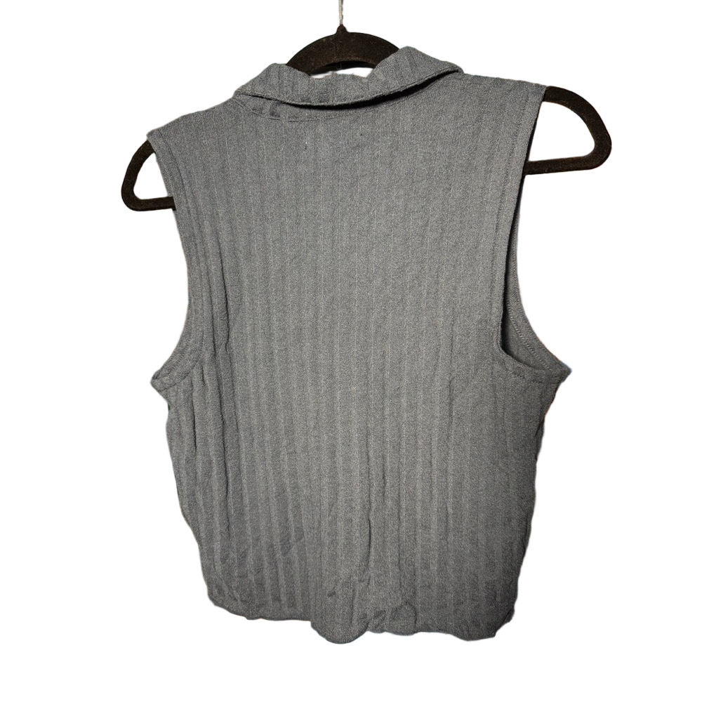Madewell Blue Sleeveless Button-Down Shirt with Mismatched Buttons- NWT- Size M - Picture 6 of 6